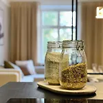 Scandinavian Suite - Jugend Home In Ullanlinna